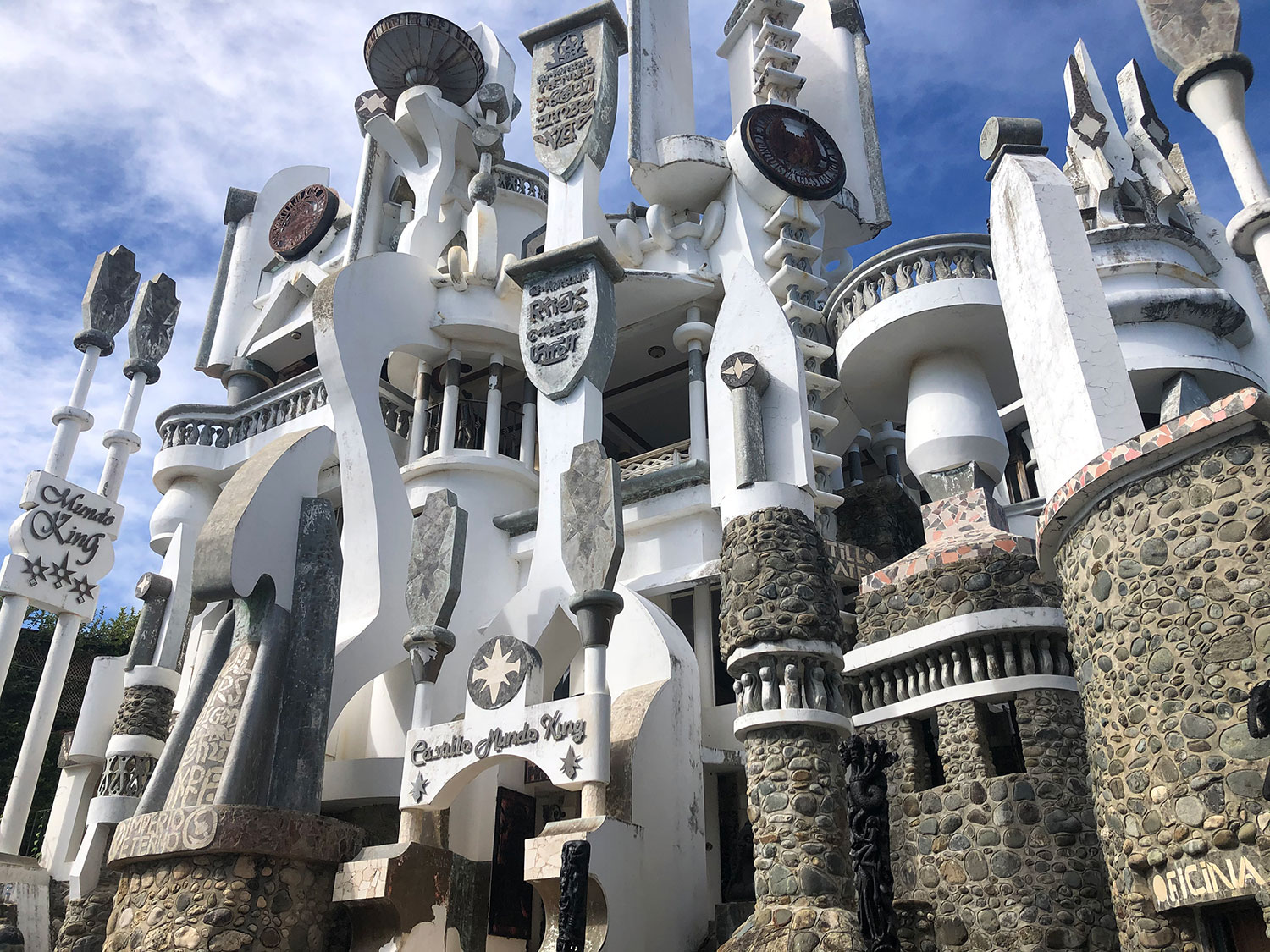 Castillo Mundo King lead