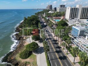 MALECON SIDEWALK STREETS 0117 300x225