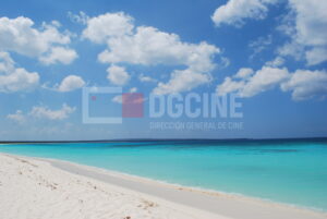 Bahia de Las Aguilas5 1 300x201